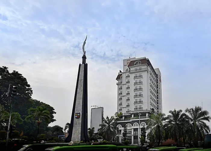 Amaroossa Royal Hotel Bogor
